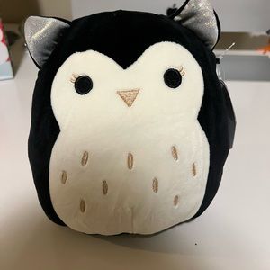 8” Black and White Holly Squishmallow